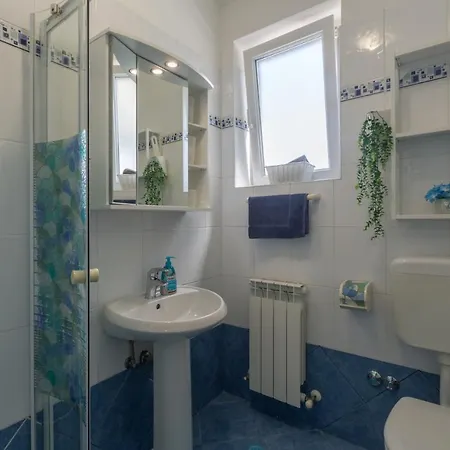 Apartment Lesa