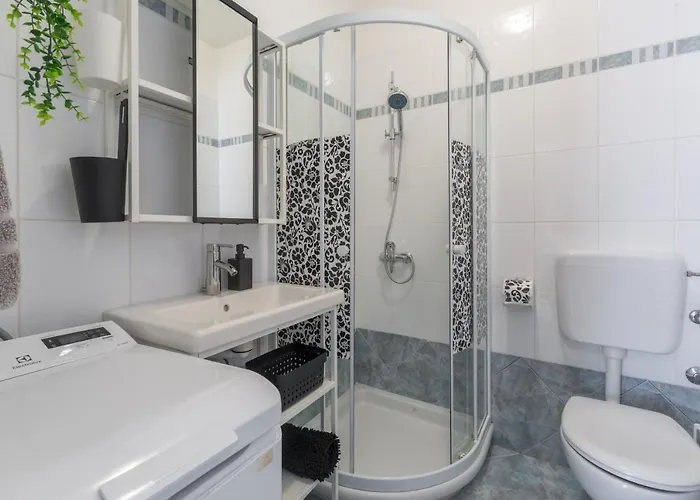 Apartman Lesa *