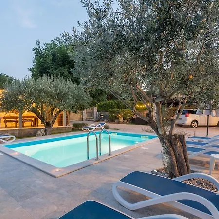 Lesa Appartement *